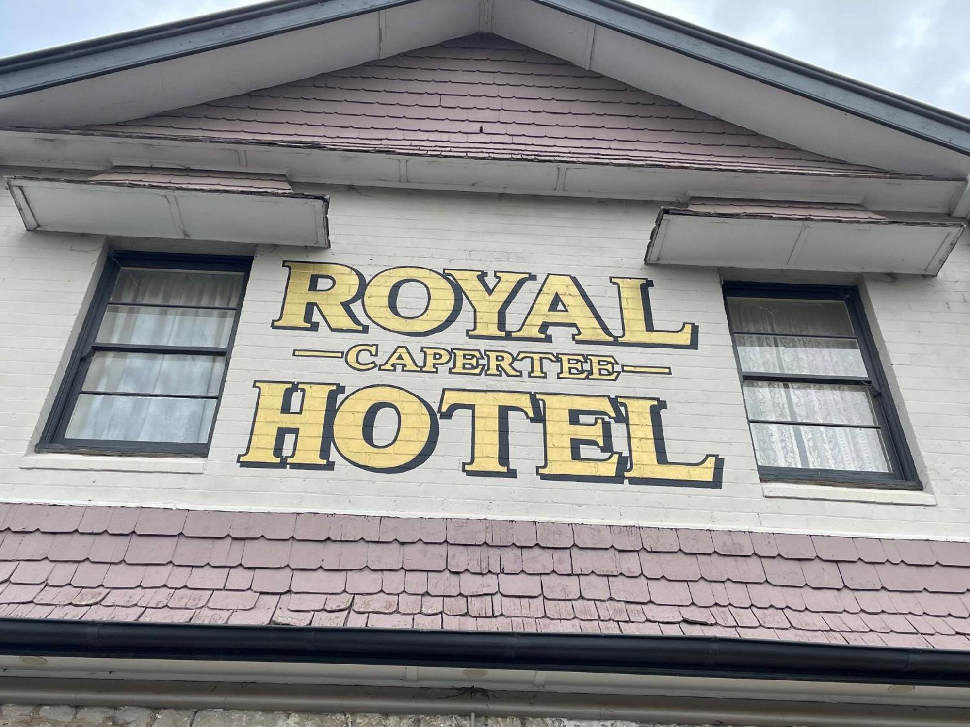 Royal Hotel Capertee Exterior photo